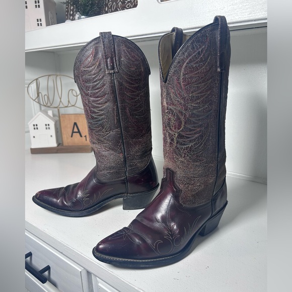 ACME Shoes - Vintage Acme Western Cowboy Boots Burgundy Brown | Men’s 8.5 Women’s 10